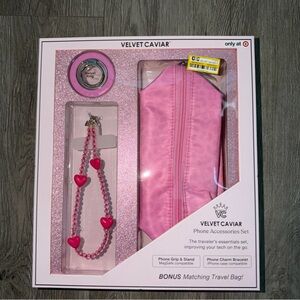 VELVET CAVIAR Phone Accessories Set Travel Bag + Grip + Bracelet - Pink Leopard